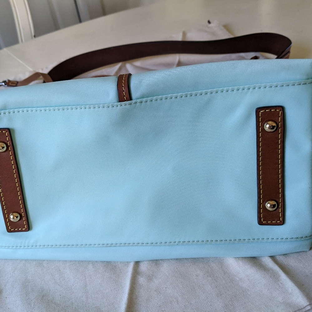 Dooney and Bourke satchel - Picture 9 of 12